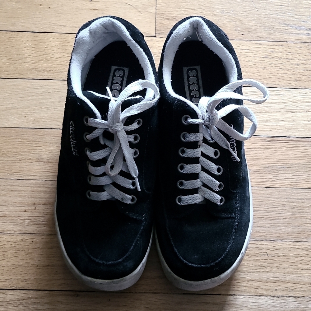 Sketchers Sneakers 8.5